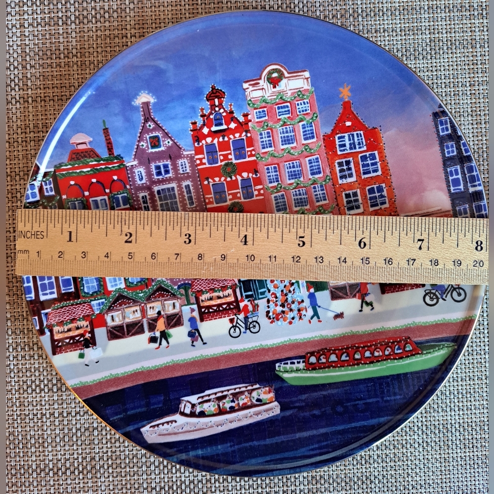 Anthropologie "Holiday in the City" Dessert Plate in the Amsterdam Design - Picture 4 of 4